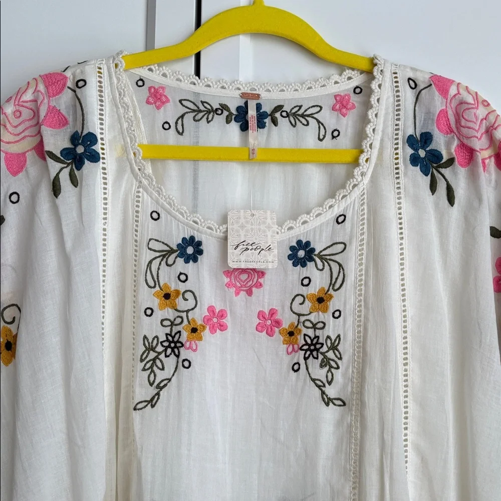 NWT Free People Danielle Embroidered Top, XS - Picture 6 of 8